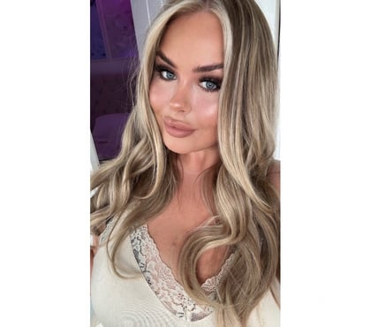 Adult Entertainment Chelsea South West London - Photos for Classy Blue Eyed BRITISH Blonde! +447466345941
