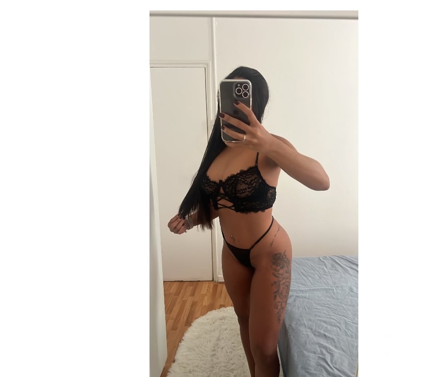 Escorts South East London Elephant & Castle Station - South East London - Photos for THE BEST PARTY, ALL NIGHT, MASSAGE,TANTRIC