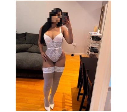  Escorts & Erotic Massage Worcester City Centre Worcester - Photos for ♥️HOT LAURA🔞PARTY ALL NIGHT 💦DEEP OWO