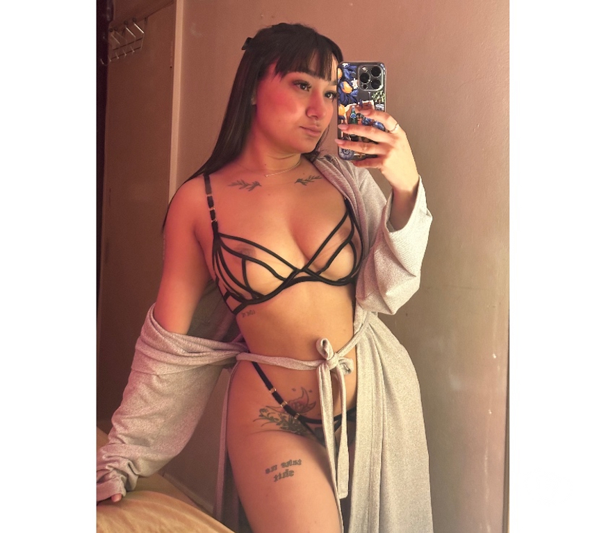 Escorts Greater Manchester Salford - Photos for Hello loves, my name is JADE🌸🇧🇷, party girl🎉