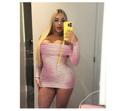 Escorts Edgware Station Barnet - Photos for 🇧🇷BRAZILIAN 40£⚜️ Hellen ⚜️IN EDGWARE - HA8