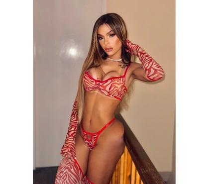 Escort Enfield Lock Enfield - Photos for GabyTS,a hot Brazilian body, party girl and very experienced