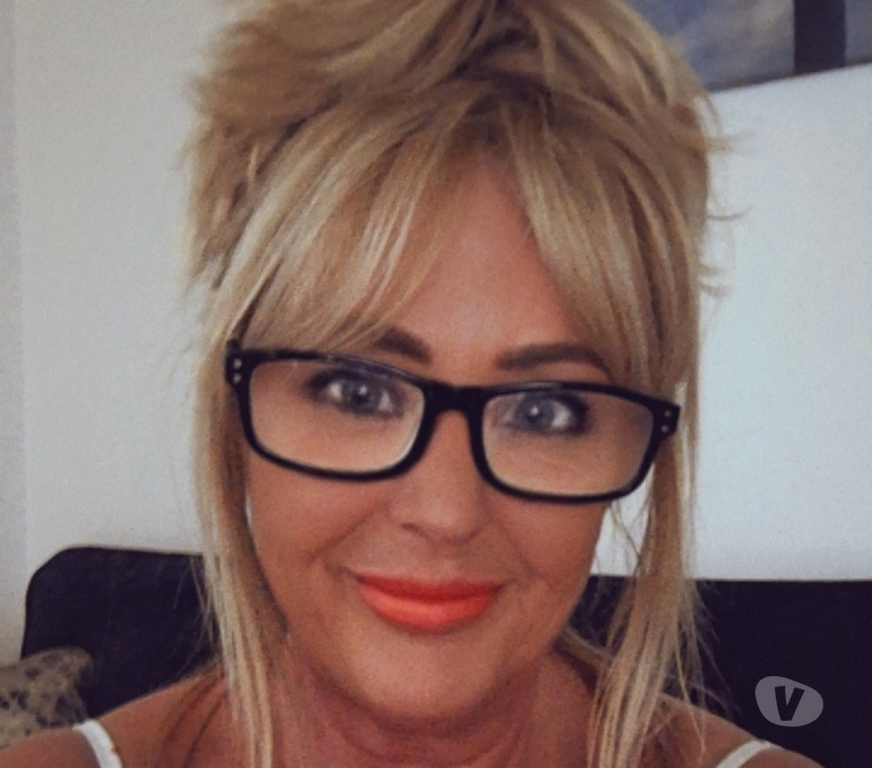 Adult Entertainment South Yorkshire Sheffield - Photos for CURVY BLONDE PETITE MILF 🥵 🔥