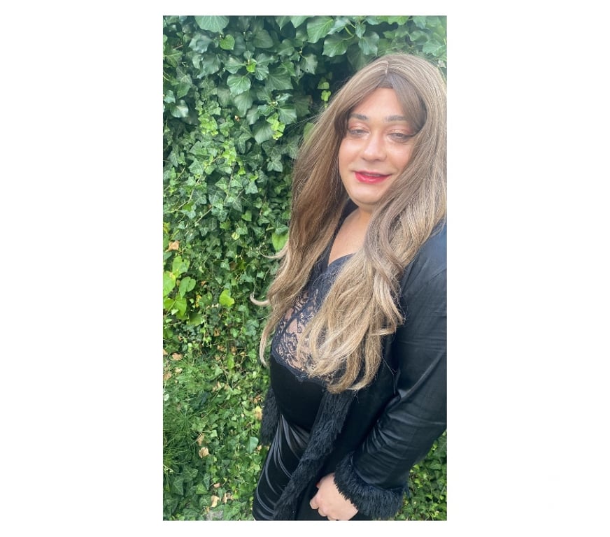 Escorts Bedfordshire Luton - Photos for Maya your sexy trans slut came and try me