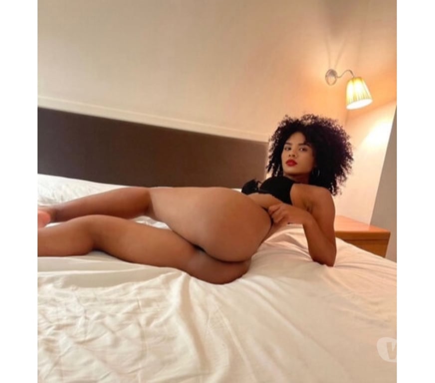 Escorts South East London Bromley - Photos for 🌸 Brazilian 🇧🇷mixed race looking hot spicy 🌶️