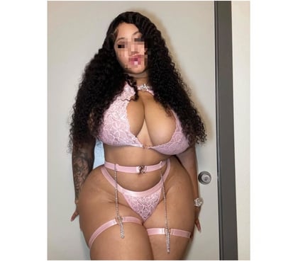 Italian Escorts & Erotic Massage Canning Town East London - Photos for 🔥🫦SEXY MAMACITA READY NOW🔥🫦