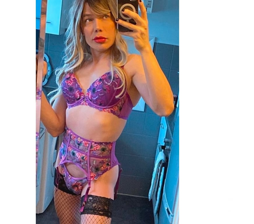 Trans Escorts Bedfordshire Central Bedfordshire - Photos for Babe back β€οΈβπ₯ππππππ