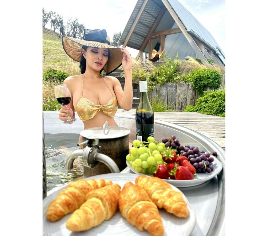 Escorts Shropshire Telford and Wrekin - Photos for ⭐️New Thai lady, Charming, Ultimate pleasure
