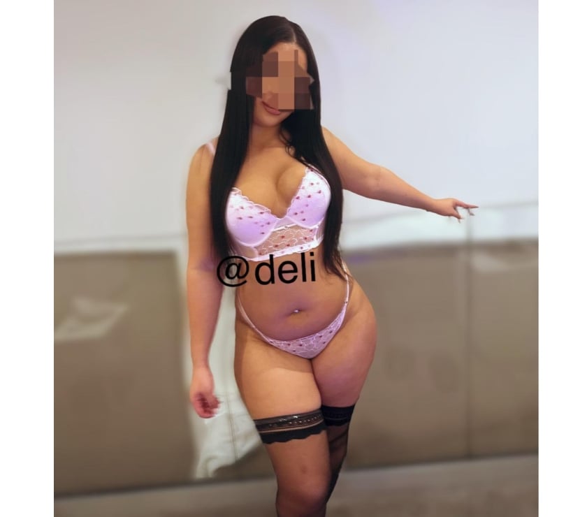 Escorts West London Paddington Station - West London - Photos for ♥️HOT ARAB DELI🔞PARTY ALL NIGHT 💦DEEP OWO