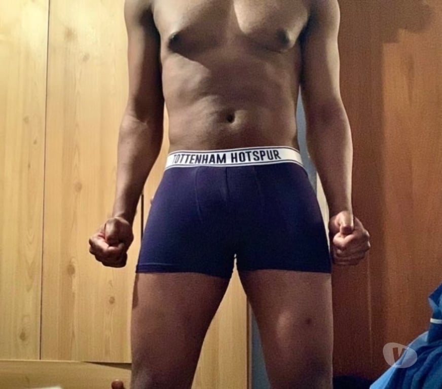 Gay massage East London Mile End - East London - Photos for Bi Hung Student. Free Thursday 17th