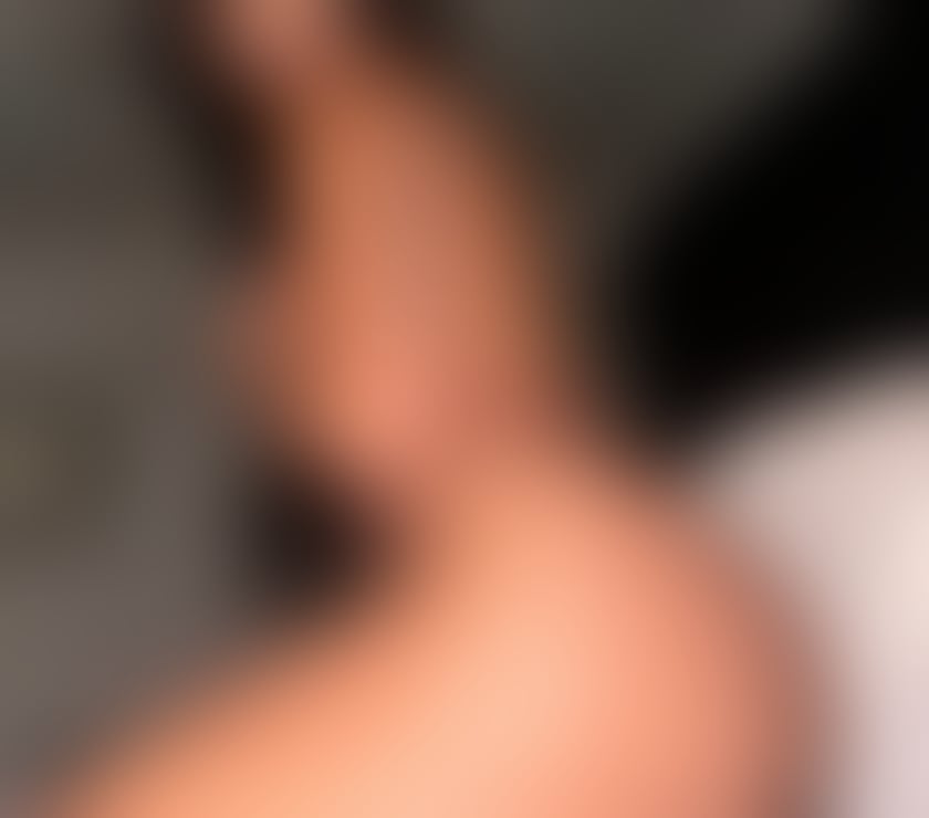 Escorts Uxbridge Hillingdon - Photos for NEW SOFI👄PARTY GIRL💋YOUNGER REAL PIC