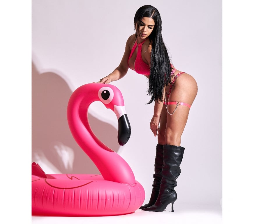 Trans Escorts Bedfordshire Luton - Photos for Jhully Brazilian Trans Girl π₯ π π
