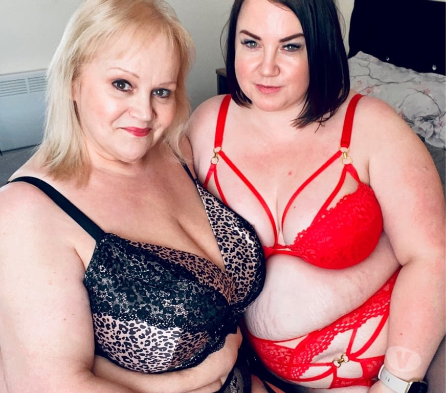 Escorts Kent Dartford - Photos for 💙 Delicious 2 Girl Fun on Tour in Dartford 💙