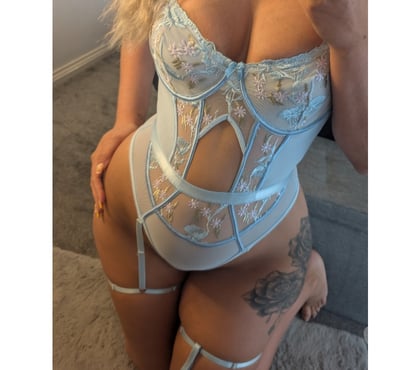 Escort Darlington Darlington - Photos for Ariana, Geordie girl touring Darlo 😈