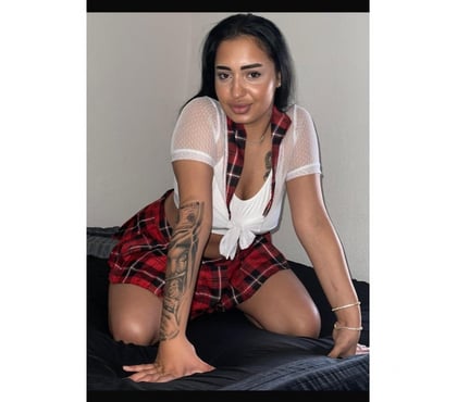  Escorts & Erotic Massage Birmingham City Centre Birmingham - Photos for ❤️New❤️Gyrl Partying ❤️