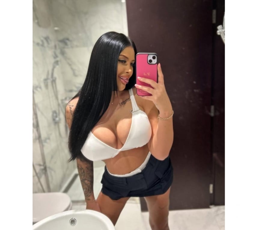 Escorts Gloucestershire Gloucester - Photos for NEW IN TOWN💥💥FULL SERVICE