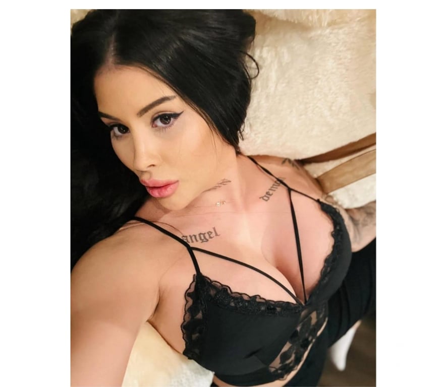 Escorts Gloucestershire Gloucester - Photos for NEW IN TOWN💥💥FULL SERVICE