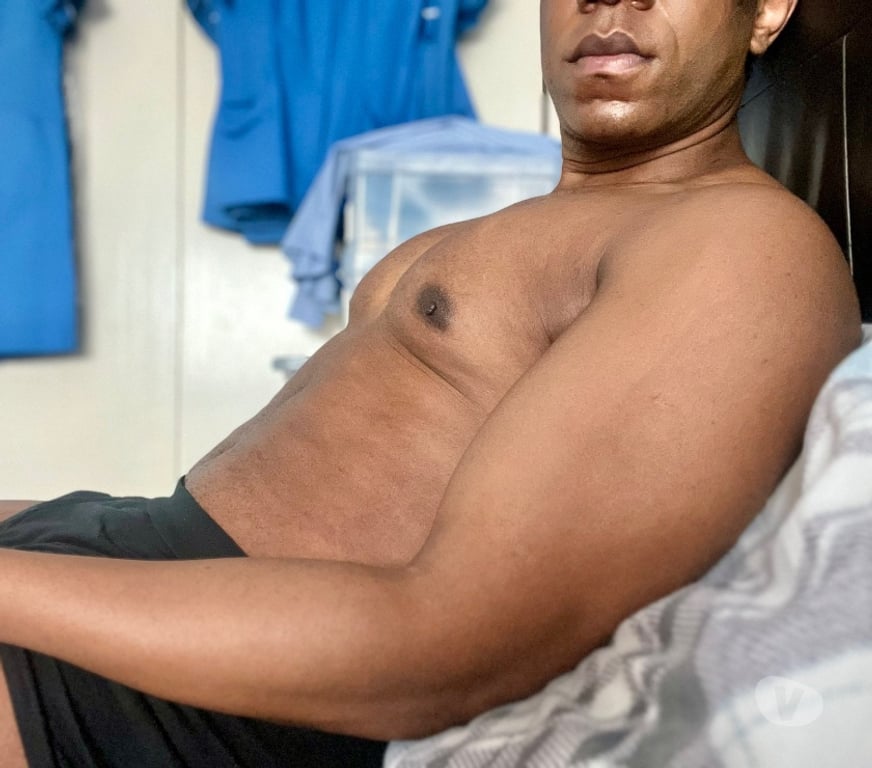 Gay massage East London Canary Wharf - East London - Photos for Bi Hung Student Free Thursday 17th