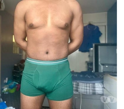 Gay Escorts Canary Wharf East London - Photos for Bi Hung Student Free Thursday 17th