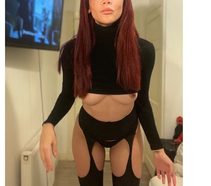 Escorts and Massages Abbey Road East London - Photos for Classy mature REDHEAD IN Shadwell