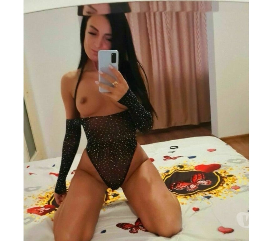 Escorts Warrington Warrington Town Centre - Warrington - Photos for Amelia💯lovely brunette 🫦best service 💋