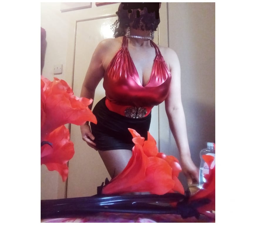 Escorts Greater Manchester Bolton - Photos for Professional Thai hot oil aromatherapy massage from Dala