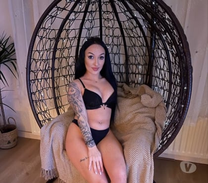 Escort Blackburn Blackburn with Darwen - Photos for New in town party 🥳 good service no rush