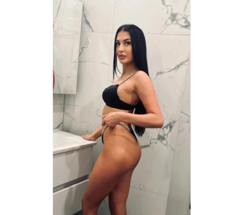 Escorts Streatham South West London - Photos for NEW IN TOWN REAL PHOTO 💯 party girl in town
