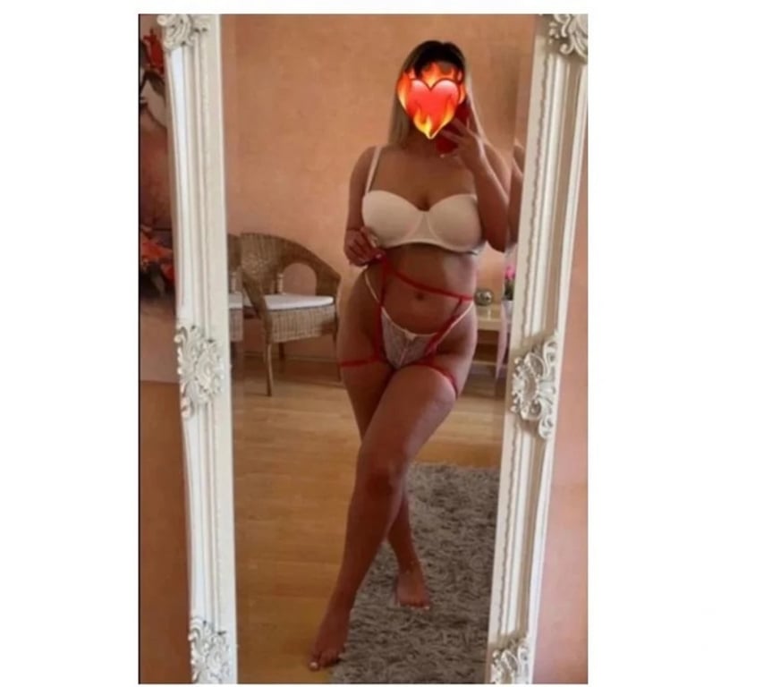 Escorts East London Redbridge - Photos for Antonia 🔝🔥big boobs and curvy body 🔝🔝