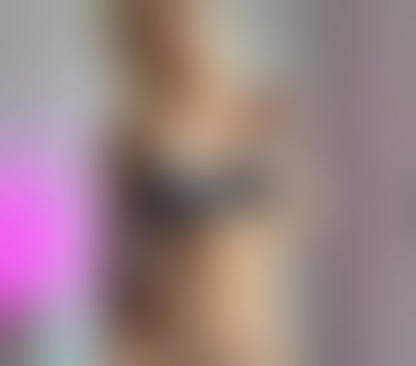 Escorts and Massages Bristol City Centre Bristol - Photos for 💋 Blonde Bombshell Ready to Delight 💋