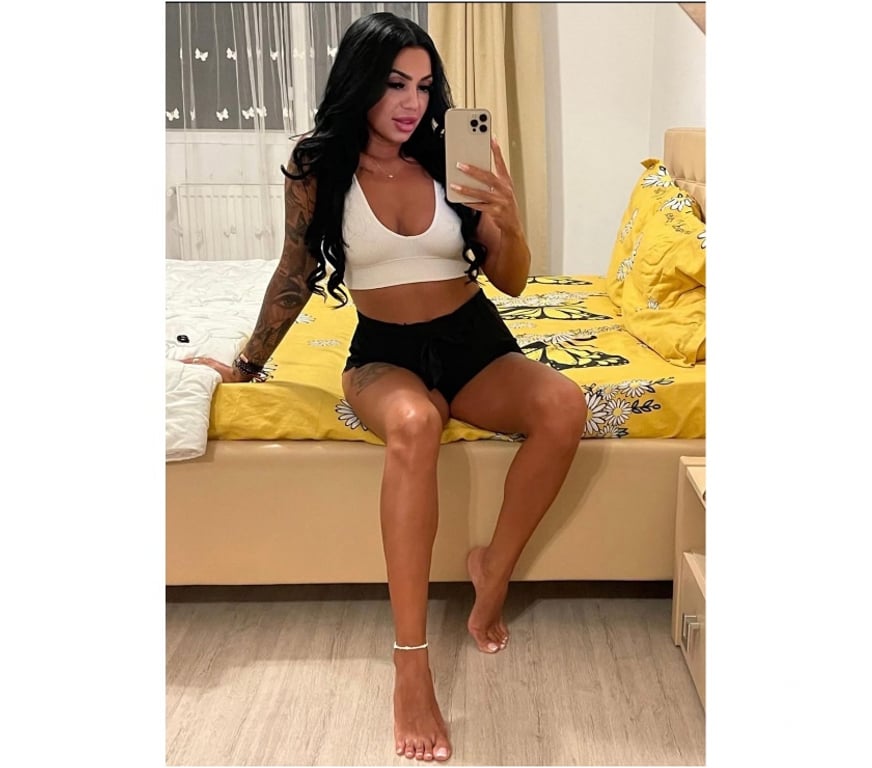 Escorts Derbyshire Derby - Photos for New sexy brunette party 🥳 🍾🎉girl