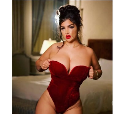 Natural Escorts Church End North London - Photos for Sweet naughty and curvy INDIAN