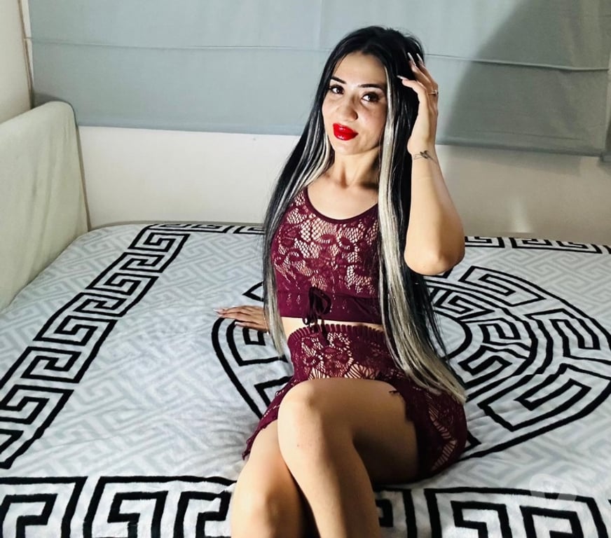 Escorts East London Redbridge - Photos for D.U.O party girl