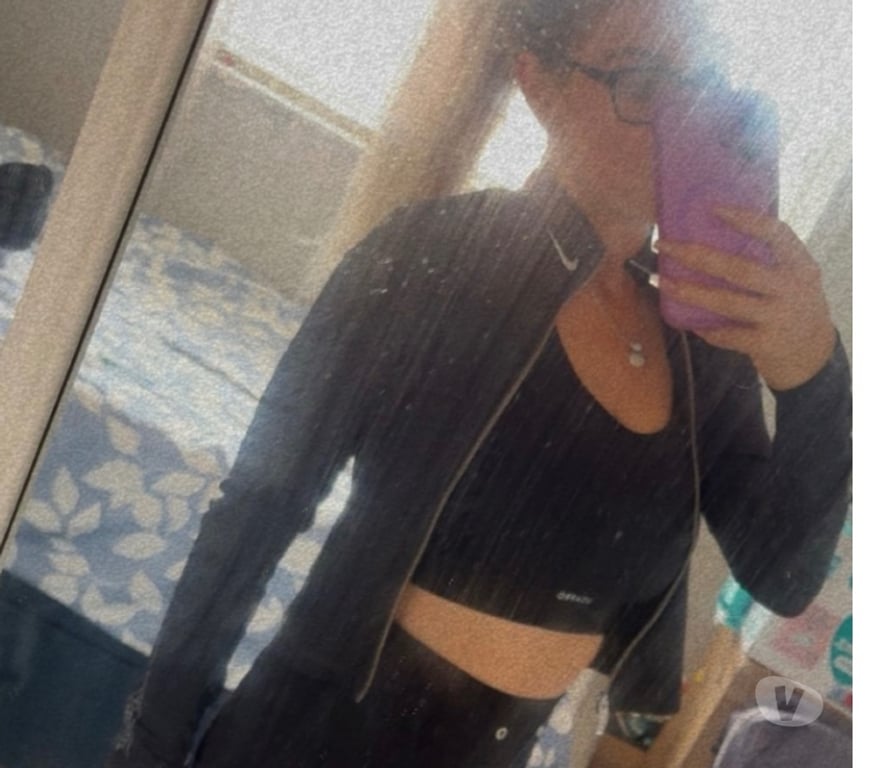 Adult Entertainment South Yorkshire Rotherham - Photos for Looking for fun? Becky ready to play π