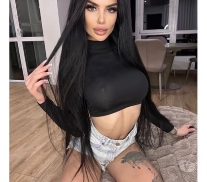  Escorts Harrow & Wealdstone Station Harrow - Photos for Karla sexy girl around