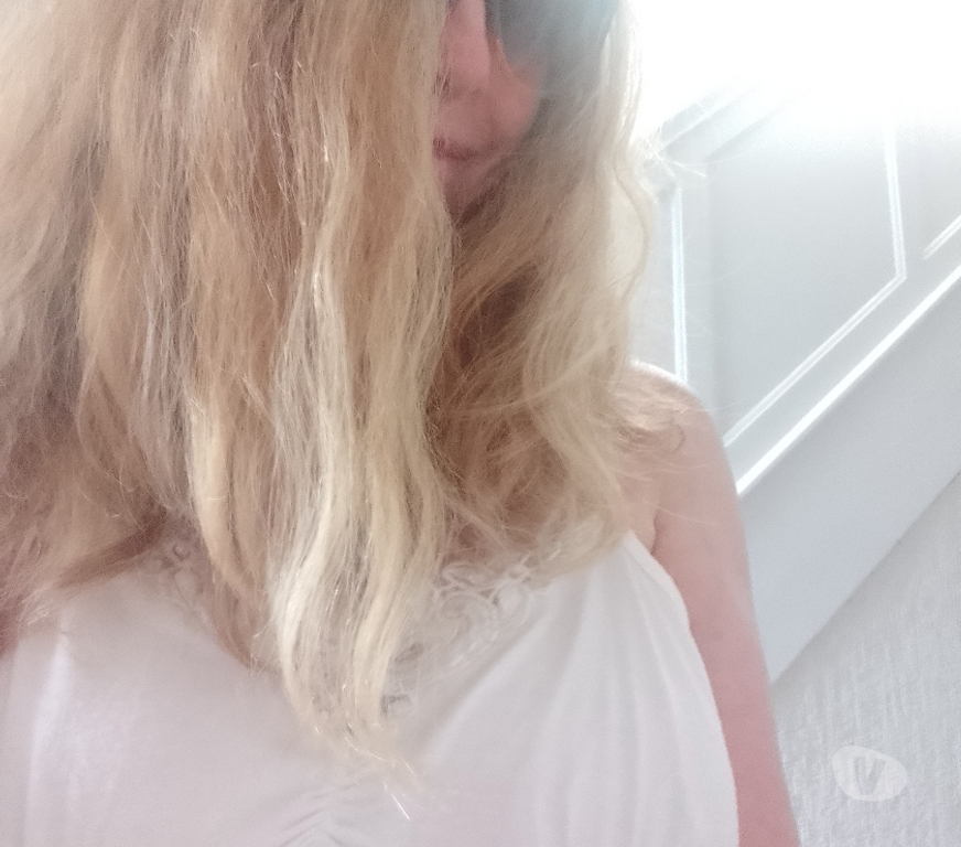 Adult Entertainment Greater Manchester Oldham - Photos for mature.lyn.62.Manchester.texting.phone calls.video calls