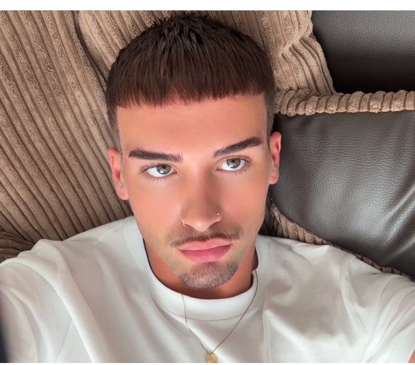 Gay, 19, Open to anything
