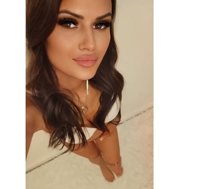  Escorts Hackney East London - Photos for Naughty and up for fun - 5am