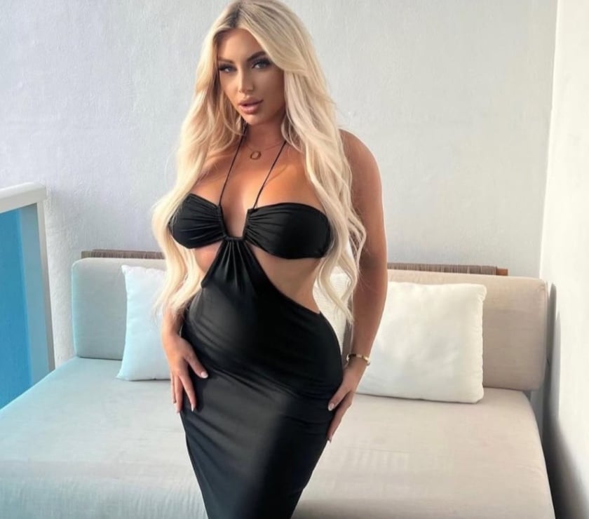  Escorts Castle Green East London - Photos for NEW BLONDIE IN TOWN💦 Sloppy BJ ❤️ HOT KARLA💋