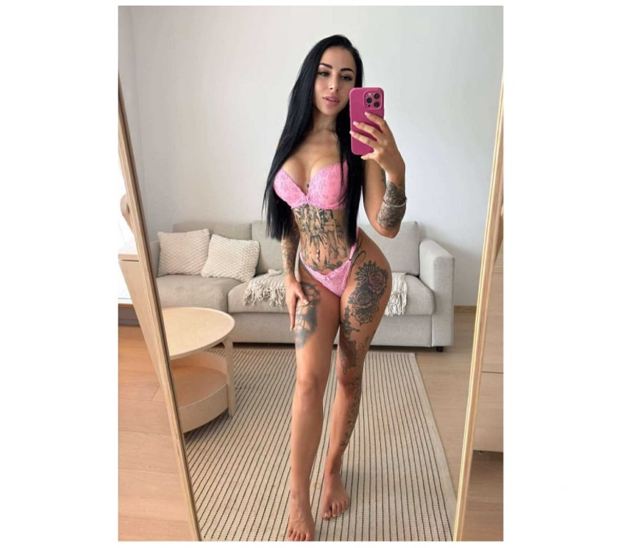 Escorts Cardiff Cardiff City Centre - Cardiff - Photos for 🔞💦Real girl ❤️Outcall Party