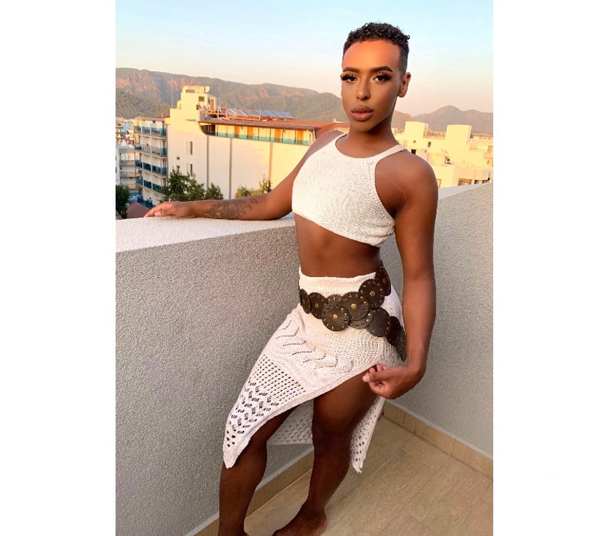Gay massage East London Canary Wharf - East London - Photos for Ebony twink tele