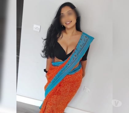 Escorts and Massages Hounslow Town Centre Hounslow - Photos for Sameera South Indian Tamil Girl
