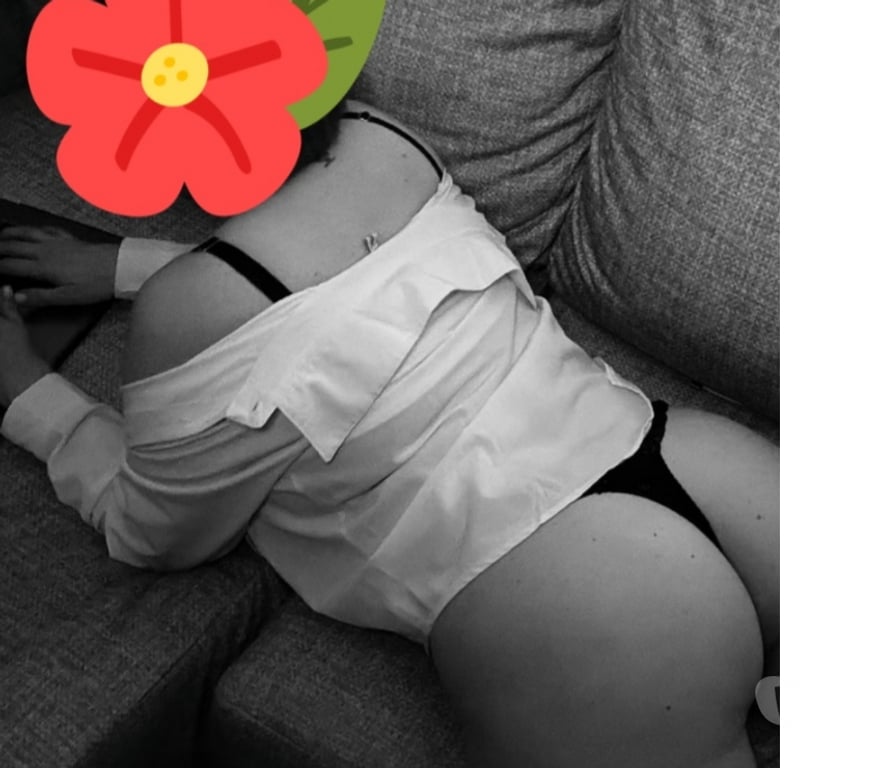 Escorts West London Hillingdon - Photos for OUTCAL ONLY polish big busty Sandra. Best bj