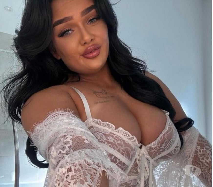 Escorts Essex Chelmsford - Photos for ♥️New brunette girl in town♥️!BEST SERVICE 🥂