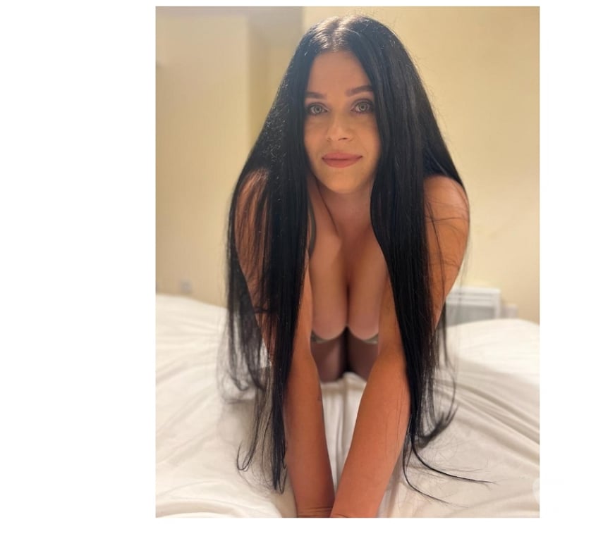 Escorts Cardiff Cathays - Cardiff - Photos for Busty Girl🔥New in town🔥Call me🔥