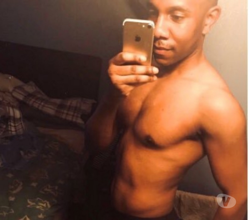 Gay massage West London Euston - West London - Photos for Bi Hung Student Free Tonight