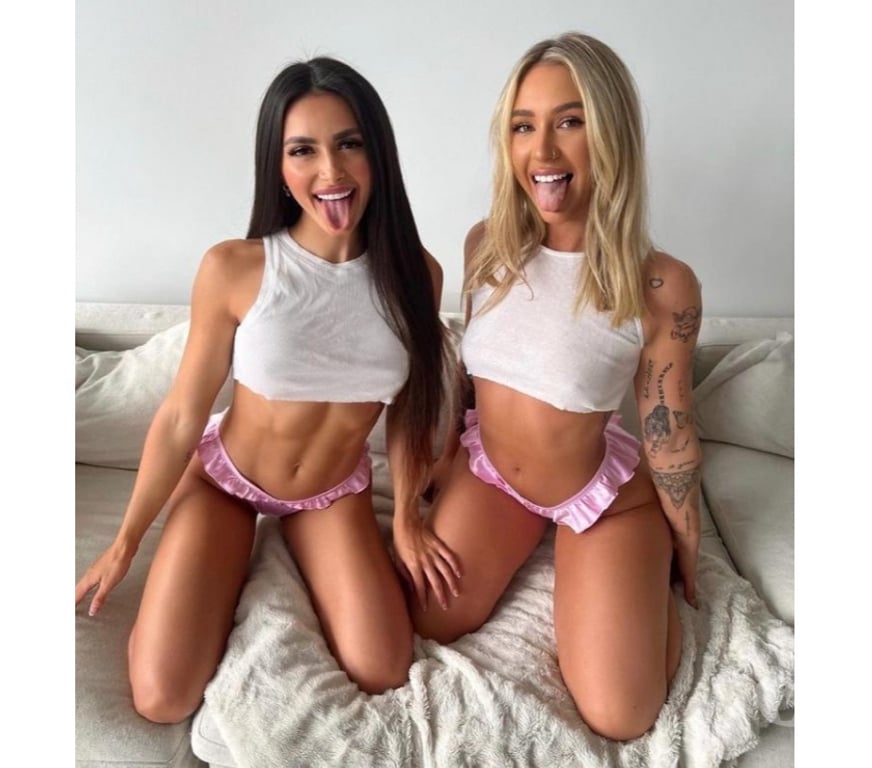 Escorts Essex Basildon - Photos for DOUBLE PARTY GIRL👅🔞💦BRAZILIAN LESBIAN SHOW😈