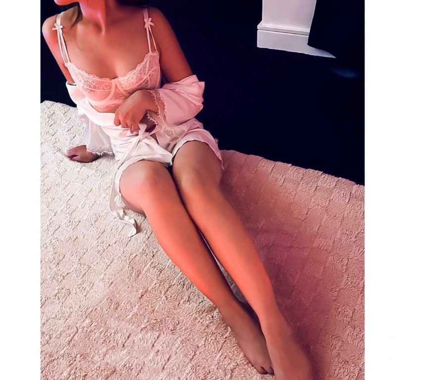 Escorts West London Edgware Road - West London - Photos for Erotic B2B massage near Edgware road