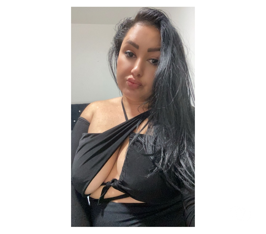 Escorts Suffolk Ipswich - Photos for Hey I am Ema party girl 🥂🎉