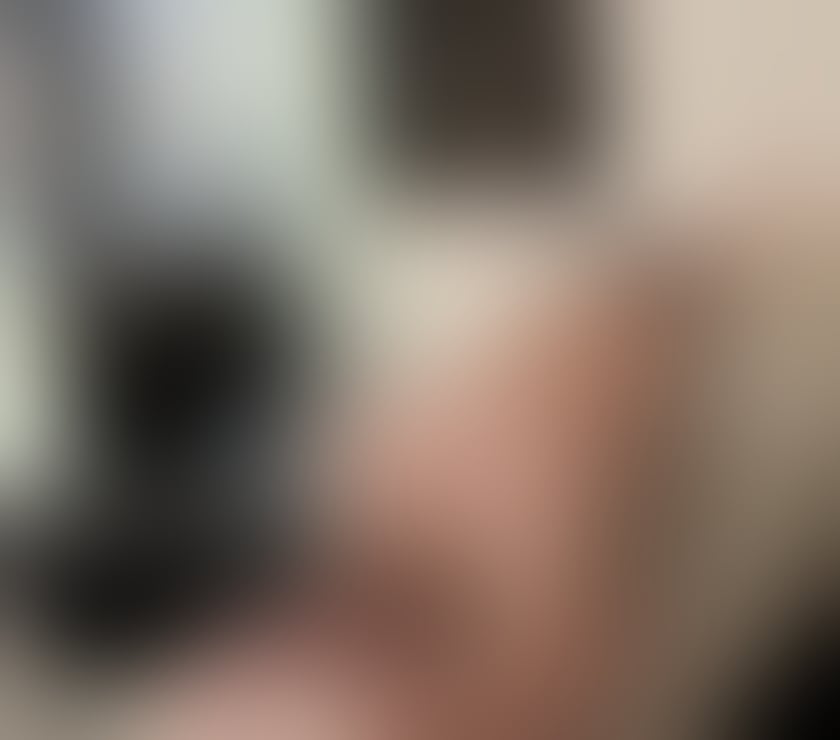  Escorts & Erotic Massage Leeds City Centre Leeds - Photos for Sexy Dakota from Chile 🇨🇱 🔥